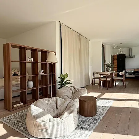 House Camelia - Stilvolles, Grosszuegiges 2-zimmer-apartment アパート Irrel
