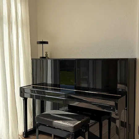 House Camelia - Stilvolles, Grosszuegiges 2-zimmer-apartment Apartament
